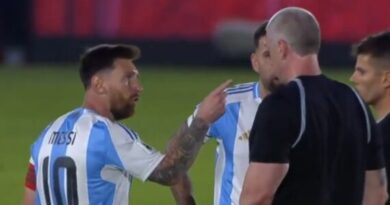 Messi se irrita com Anderson Daronco
