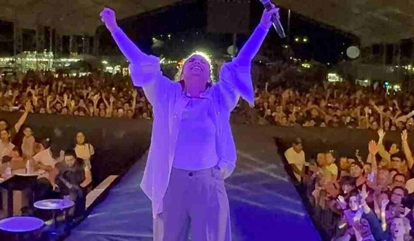 Aline Barros celebra show na abertura do Carnaval: “não posso me calar”