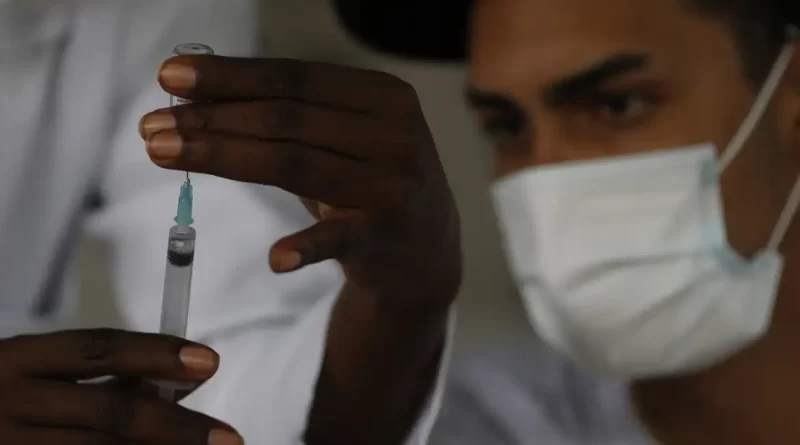 Covid-19: Brasil ultrapassa 130,5 mil casos em 2025